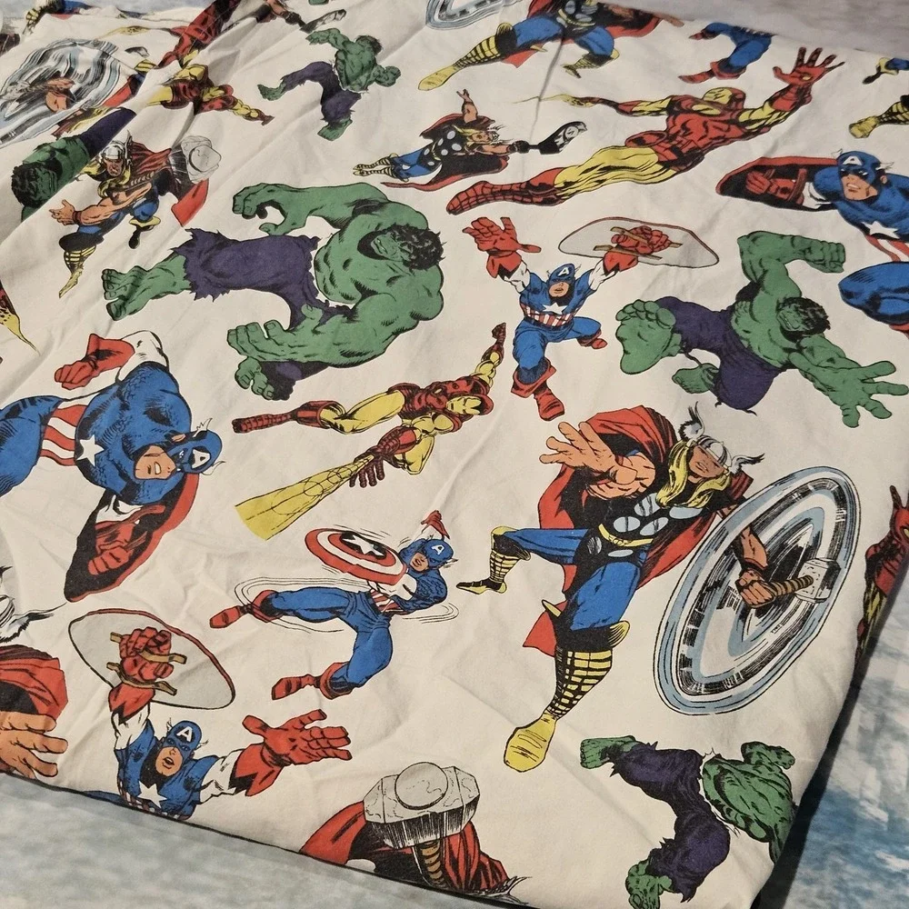 Pottery Barn Kids Marvel Comics Full Sheet Set Flat Fitted Hulk Captain America